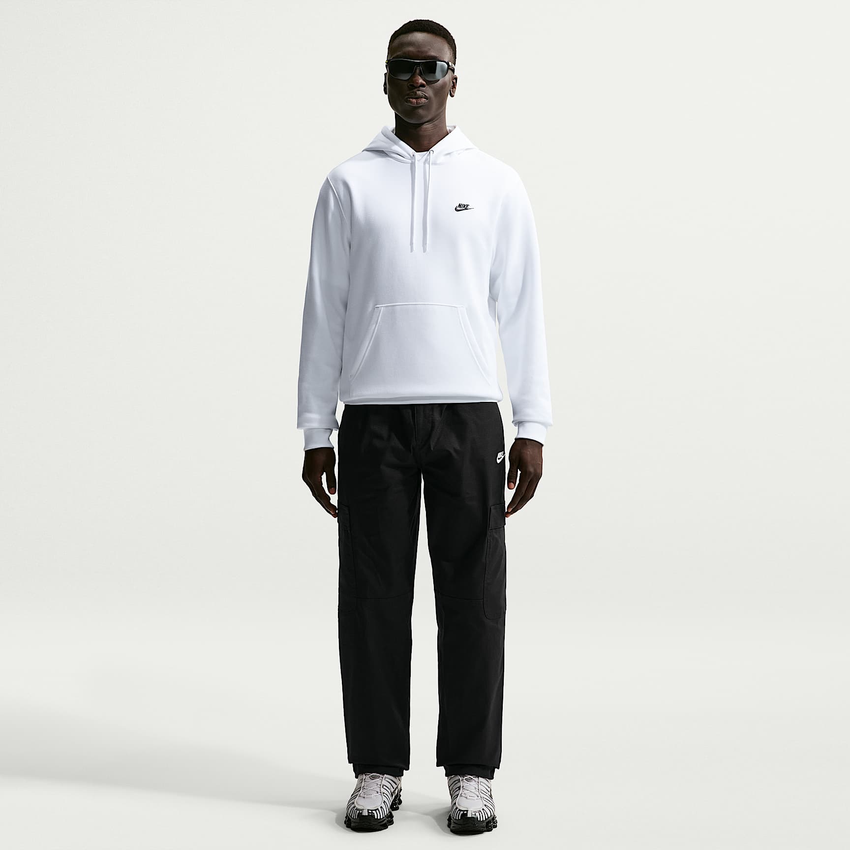 user_601391ac Nike Sportswear Club Men's Woven Cargo Pants. Nike.com